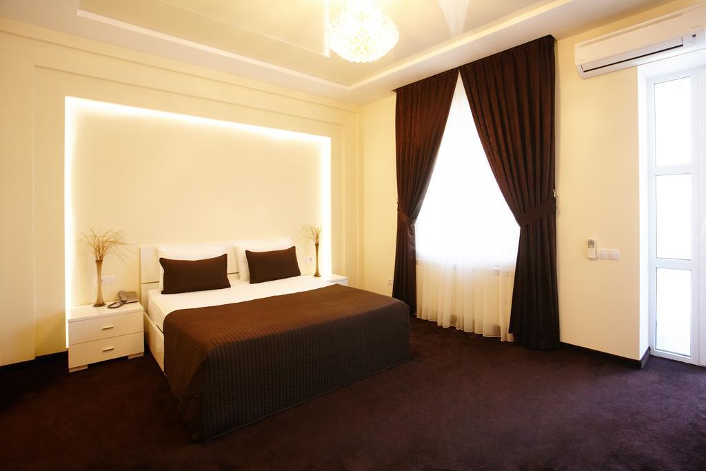 Ultra Central Park Apartments تشيسيناو المظهر الخارجي الصورة